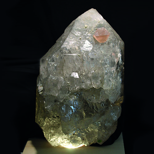 weitere Informationen zu Bergkristall mit Rosafluorit